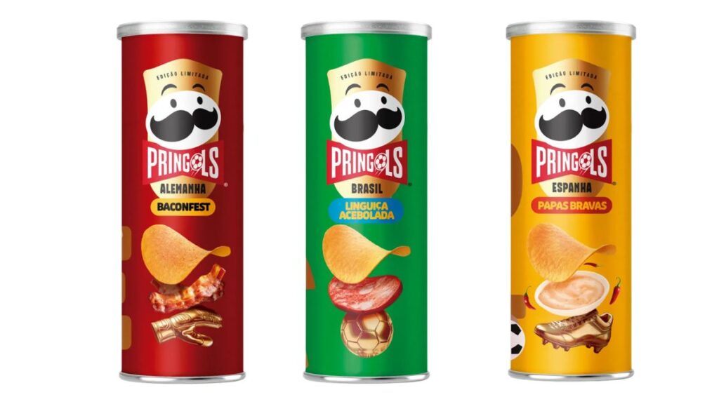 Latas de Pringles Pringols em edição para a Copa do Mundo: Alemanha, Brasil e Espanha, com sabores Baconfest, Linguiça e Papas Aravas.