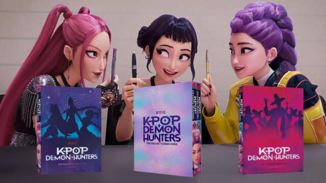 Três personagens estilo anime segurando livros de graphic novel “KPOP DEMON HUNTERS” sobre Guerreiras do K-Pop.