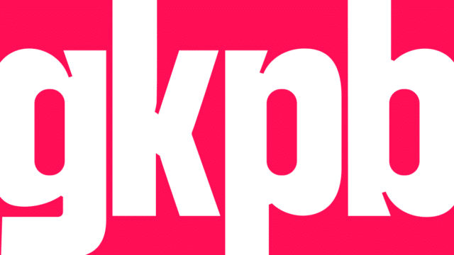 Logo GKPB em destaque, com letras grandes em branco sobre fundo rosa