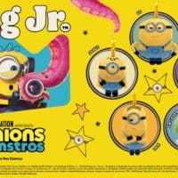 Cartaz promocional do Burger King King Jr com colecionáveis Minions e Monstros e imagens de personagens em destaque.