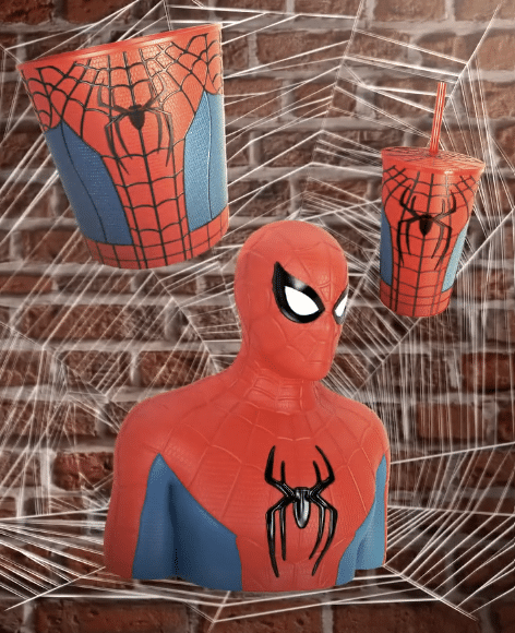 Colecionáveis do Homem-Aranha: busto vermelho com líquido azul e balde e copo no formato do herói