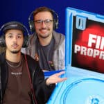 Imagem de podcast com apresentadores em estúdio e tela com o tema “Fim da Propriedade” e disco de jogo em destaque