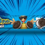 Imagem do biscoito recheado Tortuguita Black da Arcor, com casquinhas e recheio de cacau e baunilha na embalagem azul