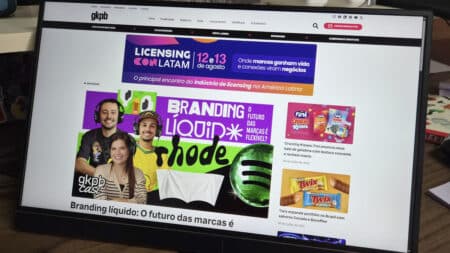 GKPB maior portal independente em junho 2026 Tela de computador com o site GKPB, exibindo destaques de branding e links de marketing e criatividade