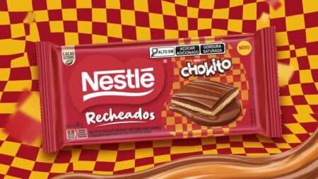 Nestlé Recheados Chokito Embalagem do Nestlé Recheados Chokito, chocolate com creme de caramelo e flocos de arroz.