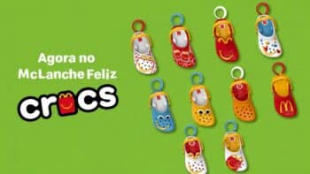 McLanche Feliz McDonald’s com mini Crocs colecionáveis Banner do McLanche Feliz com mini Crocs colecionáveis do McDonald's Brasil em fundo verde