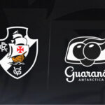 Camisa do Vasco com o logotipo do Guaraná Antarctica no uniforme