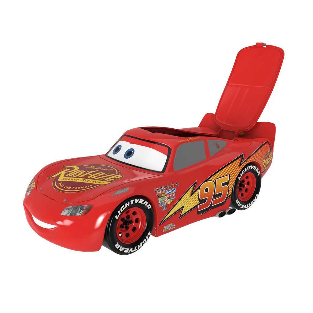 Carro vermelho Relâmpago McQueen, personagem de Carros da Disney, em estilo de brinquedo com assento aberto