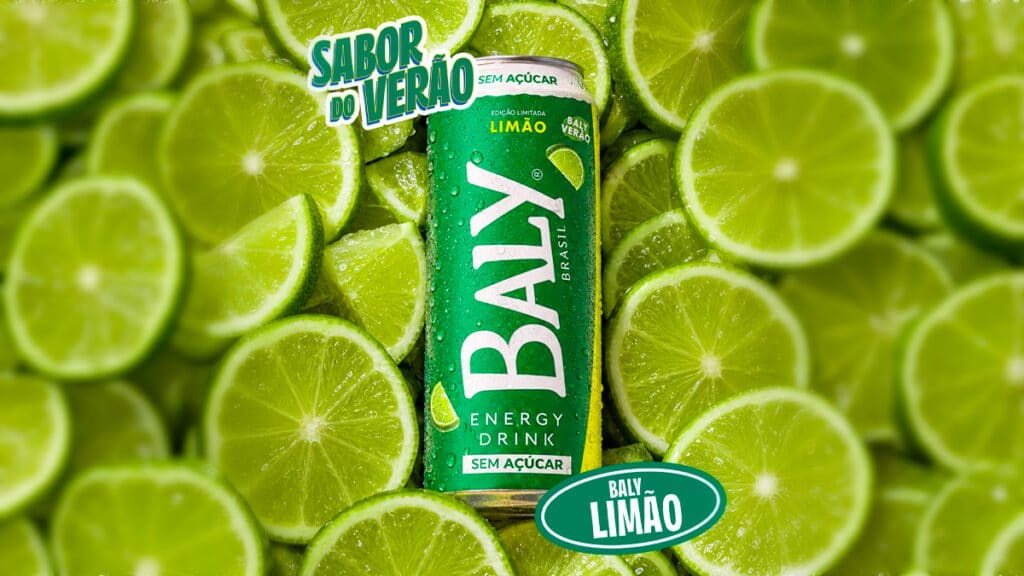 Lata do energético Baly sabor Limão em meio a fatias de limão, destacando a bebida sem açúcar.